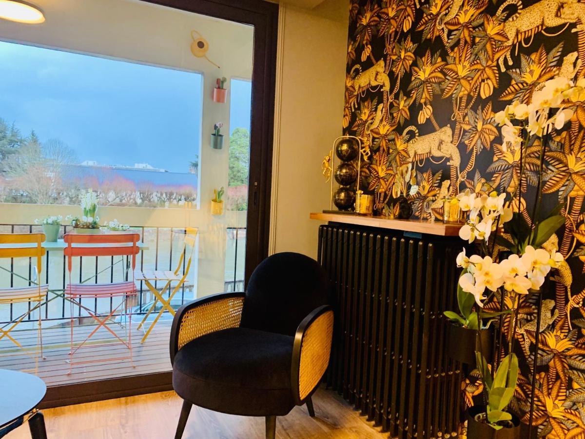 "Au Fil De La Charente" - Coeur De Saintes - Wifi Clim - Classe 4 Etoiles - 4 Pers Esterno foto